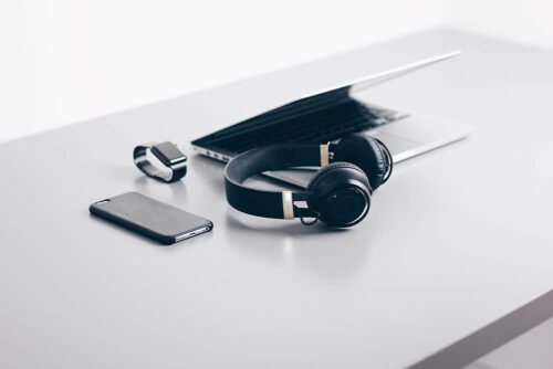 cara menggunakan headset bluetooth