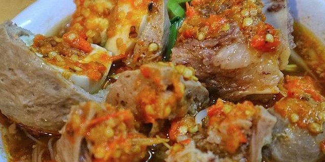 kuah bakso iga pedas