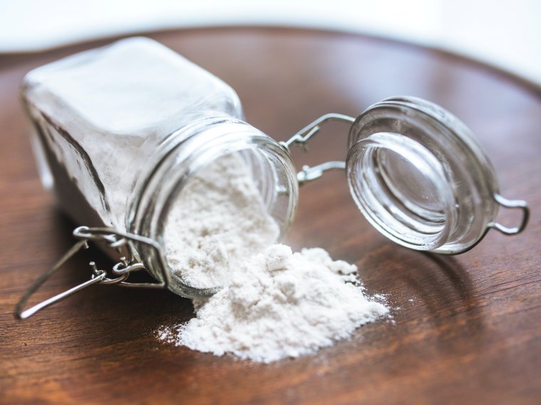 Cara Memutihkan Gigi Menggunakan Baking Soda