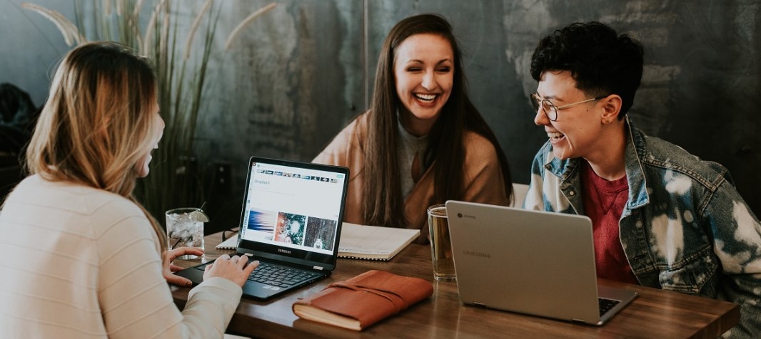 Tips Memilih Laptop untuk Karyawan