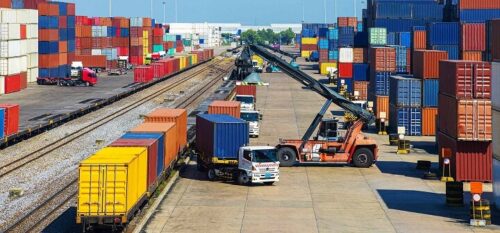 kelebihan menggunakan freight forwarding